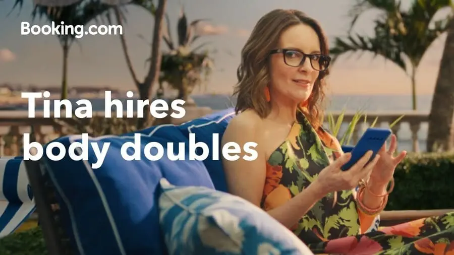 Video Quảng Cáo Sản Phẩm hay - BOOKING.COM - TINA FEY BOOKS WHOEVER SHE WANT TO BE